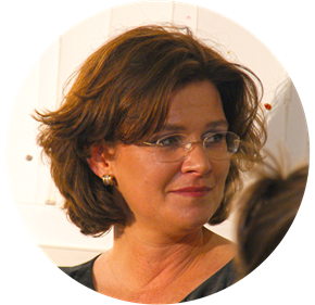 Dr. Silke Bentner